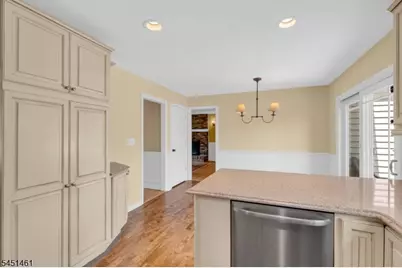 452 Lenape Trl, Bridgewater, NJ 08807 - Photo 9