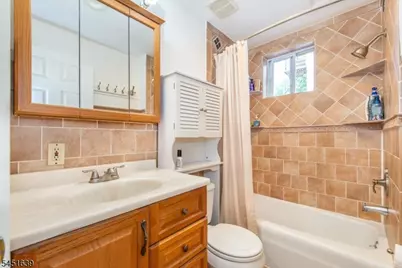 114 Hadley Ave, Clifton, NJ 07011 - Photo 13