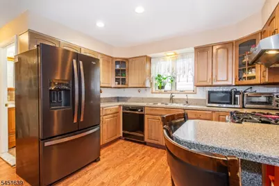 114 Hadley Ave, Clifton, NJ 07011 - Photo 11