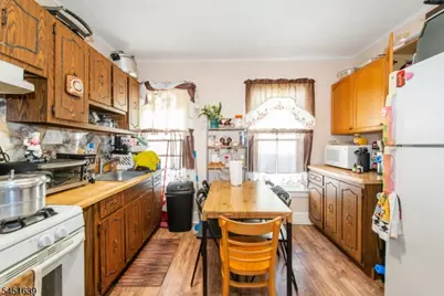 114 Hadley Ave, Clifton, NJ 07011 - Photo 15