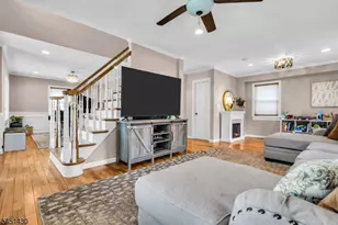 22 Macarthur Ave, Cranford Township, NJ 07016 - Photo 9