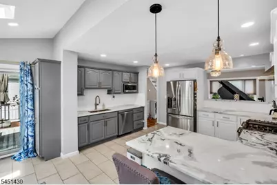 22 Macarthur Ave, Cranford Township, NJ 07016 - Photo 15