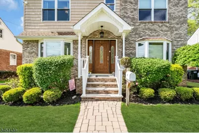 22 Macarthur Ave, Cranford Township, NJ 07016 - Photo 5