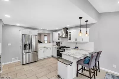 22 Macarthur Ave, Cranford Township, NJ 07016 - Photo 13