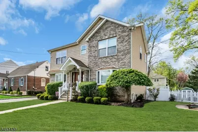 22 Macarthur Ave, Cranford Township, NJ 07016 - Photo 3