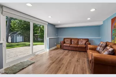 27 Shadowlawn Dr, Livingston, NJ 07039 - Photo 11