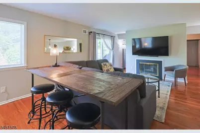 2 Hart Dr, West Orange Township, NJ 07052 - Photo 5