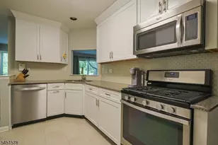 2 Hart Dr, West Orange Township, NJ 07052 - Photo 7