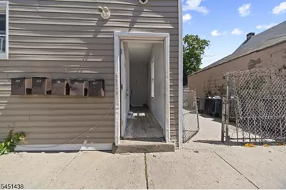 201 3rd St, Elizabeth, NJ 07206 - Photo 27