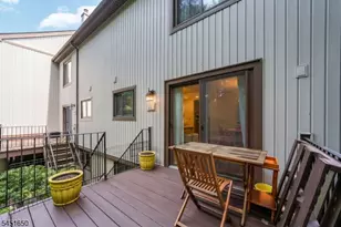 111 Alpine Ct, Stanhope, NJ 07874 - Photo 25