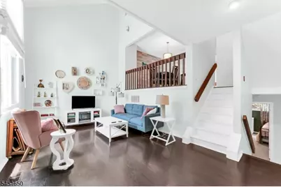 111 Alpine Ct, Stanhope, NJ 07874 - Photo 5