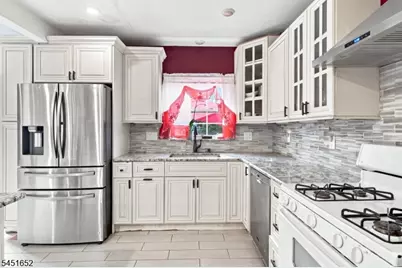 527-529 Westfield Ave, Elizabeth, NJ 07208 - Photo 11