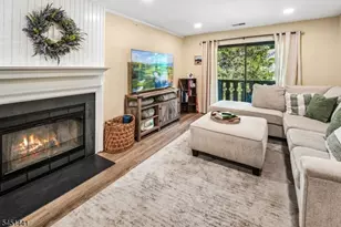 705 Thoreau Ct, Mahwah, NJ 07430 - Photo 1
