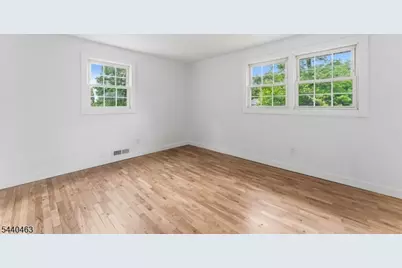 8 Crest Dr, Bridgewater, NJ 08805 - Photo 29
