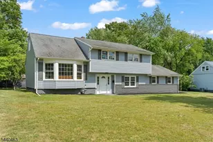 8 Crest Dr, Bridgewater, NJ 08805 - Photo 1