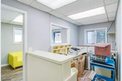 383 Northfield Ave, West Orange Township, NJ 07052 - Photo 19