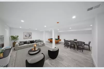 18 Blake Dr, Clark Township, NJ 07066 - Photo 17