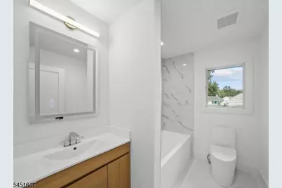 18 Blake Dr, Clark Township, NJ 07066 - Photo 23