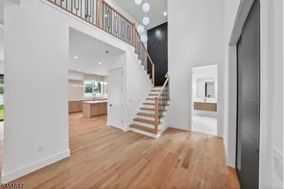 18 Blake Dr, Clark Township, NJ 07066 - Photo 9