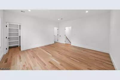 18 Blake Dr, Clark Township, NJ 07066 - Photo 19