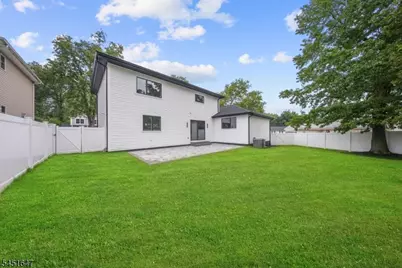 18 Blake Dr, Clark Township, NJ 07066 - Photo 27