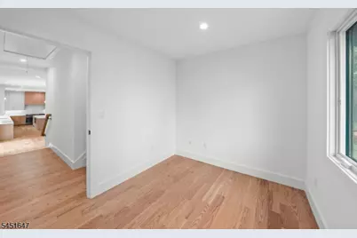 18 Blake Dr, Clark Township, NJ 07066 - Photo 21