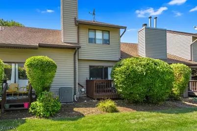 6 Sparrow Circle, Hampton Township, NJ 07860 - Photo 17