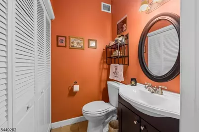 6 Sparrow Circle, Hampton Township, NJ 07860 - Photo 3