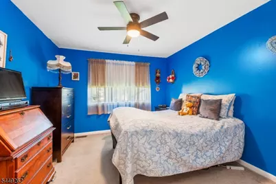 6 Sparrow Circle, Hampton Township, NJ 07860 - Photo 15