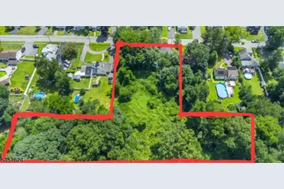 33 William St, Lincoln Park, NJ 07035 - Photo 1