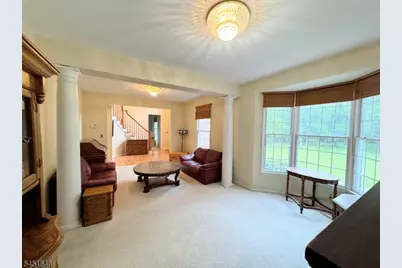 80 Plum Brook Rd, Raritan Township, NJ 08822 - Photo 17