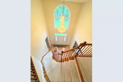 80 Plum Brook Rd, Raritan Township, NJ 08822 - Photo 5