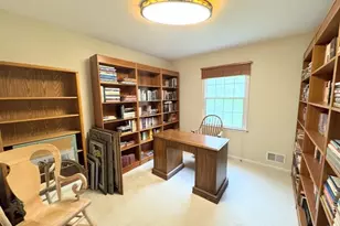 80 Plum Brook Rd, Raritan Township, NJ 08822 - Photo 33