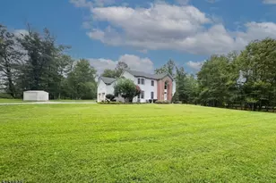 80 Plum Brook Rd, Raritan Township, NJ 08822 - Photo 3