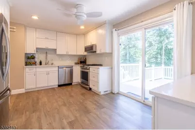 58 West Dr, Livingston, NJ 07039 - Photo 9