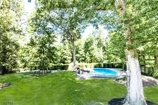 58 West Dr, Livingston, NJ 07039 - Photo 3