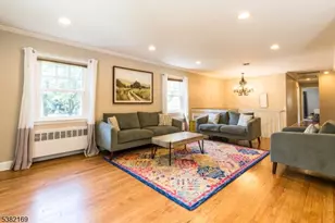 58 West Dr, Livingston, NJ 07039 - Photo 7
