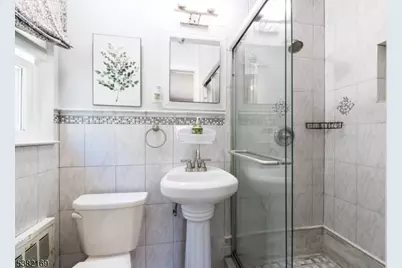 58 West Dr, Livingston, NJ 07039 - Photo 15