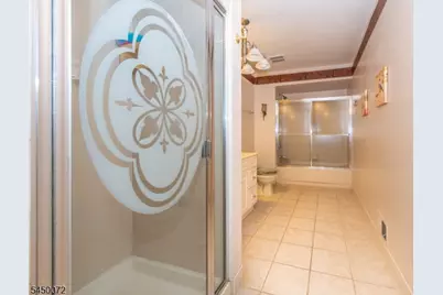 7 Bowfell Ct, Wayne, NJ 07470 - Photo 17
