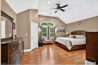 123 Gibson Blvd, Clark Township, NJ 07066 - Photo 23