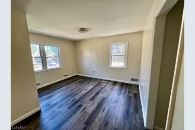 201 E 9th St Unit 1, Plainfield, NJ 07060 - Photo 9