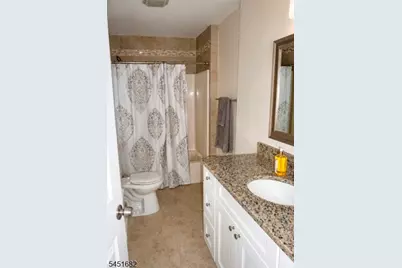 2 Linwood Ter, Caldwell, NJ 07006 - Photo 5