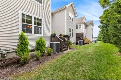 54 Indian Field Dr, Hardyston Township, NJ 07419 - Photo 37