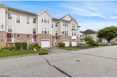 54 Indian Field Dr, Hardyston Township, NJ 07419 - Photo 3