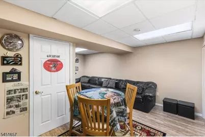 54 Indian Field Dr, Hardyston Township, NJ 07419 - Photo 29