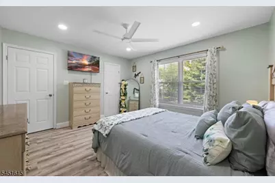 344 Constitution Cir, North Brunswick Township, NJ 08902 - Photo 21