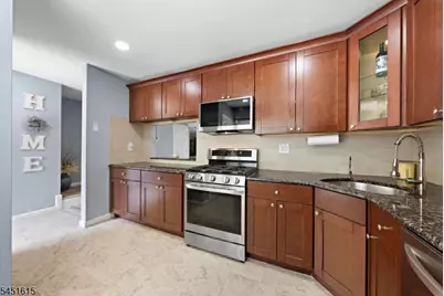 344 Constitution Cir, North Brunswick Township, NJ 08902 - Photo 3