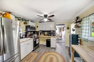 412 Pursel St, Phillipsburg, NJ 08865 - Photo 9