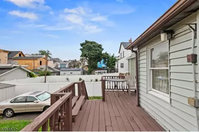 32 Grant Pl, Irvington, NJ 07111 - Photo 11