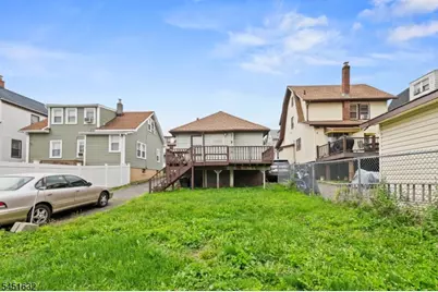 32 Grant Pl, Irvington, NJ 07111 - Photo 15